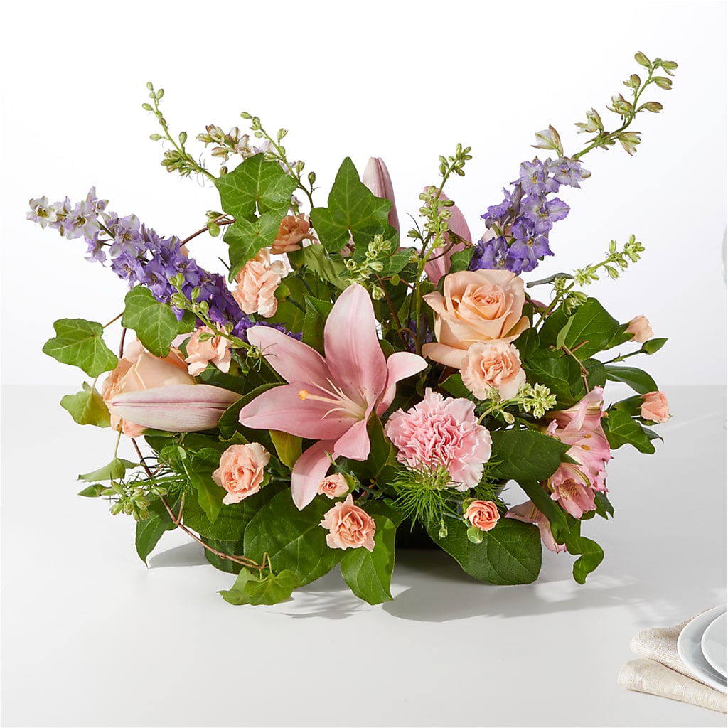 Blossom Time Centerpiece – Balloon Creations By Maria And Flower, Wilmington DE