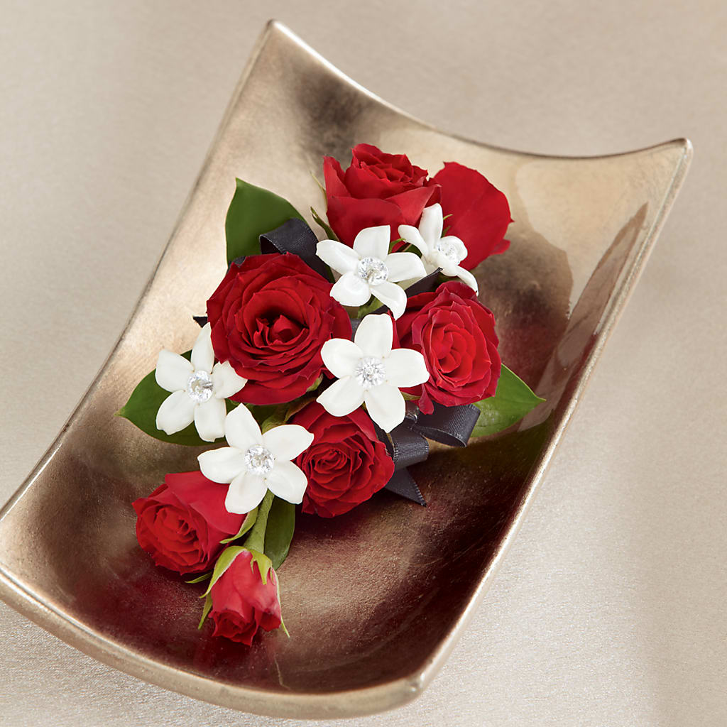 Poetry Corsage – Balloon Creations By Maria And Flower, Wilmington DE