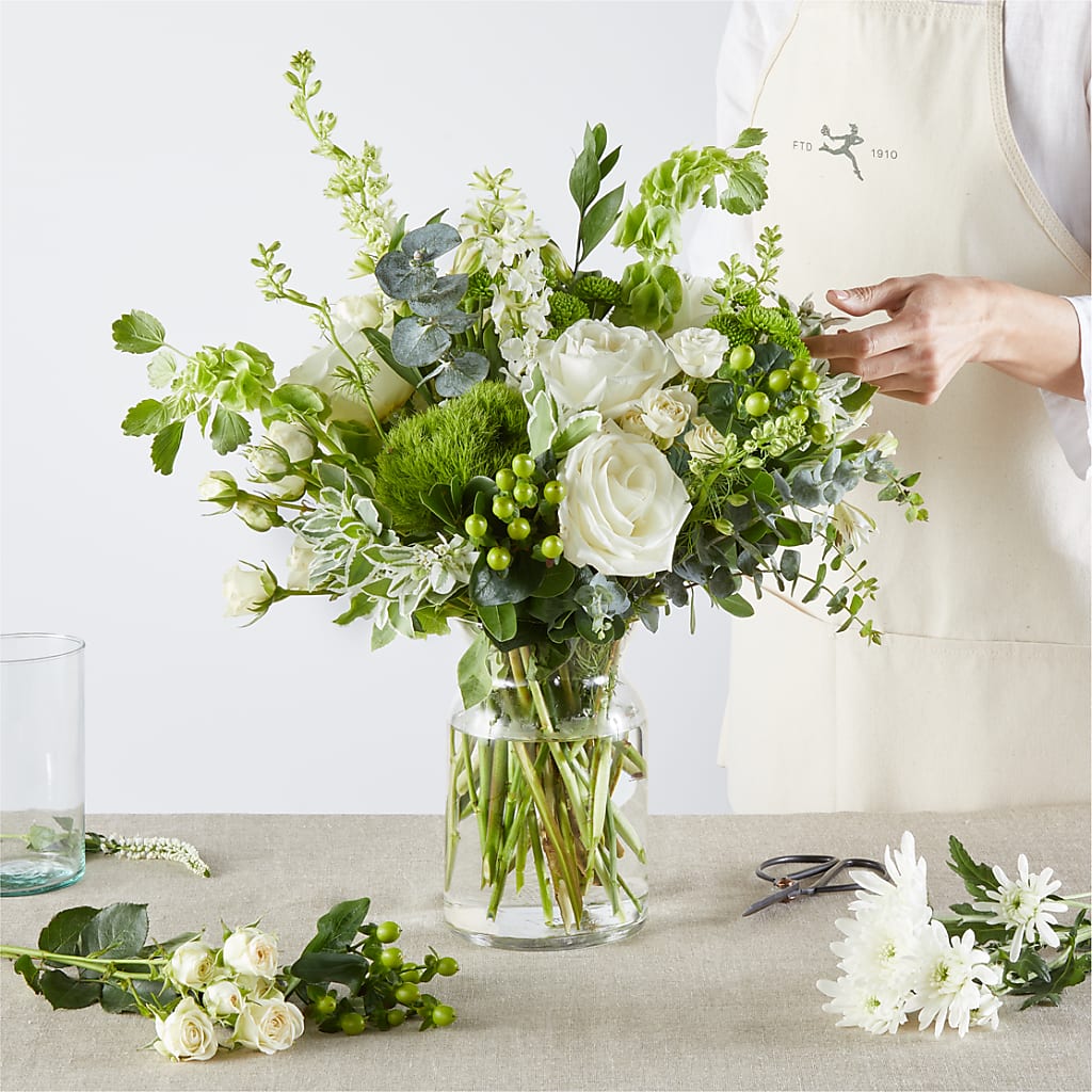 Irish Garden - A Florist Original –  Balloon Creations By Maria And Flower, Wilmington DE