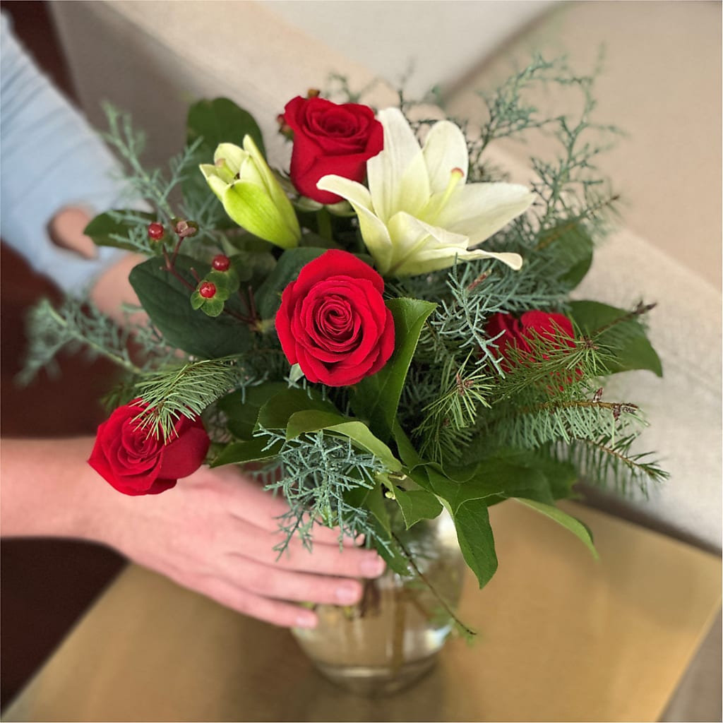 Glittering Lights Bouquet –  Balloon Creations By Maria And Flower, Wilmington DE