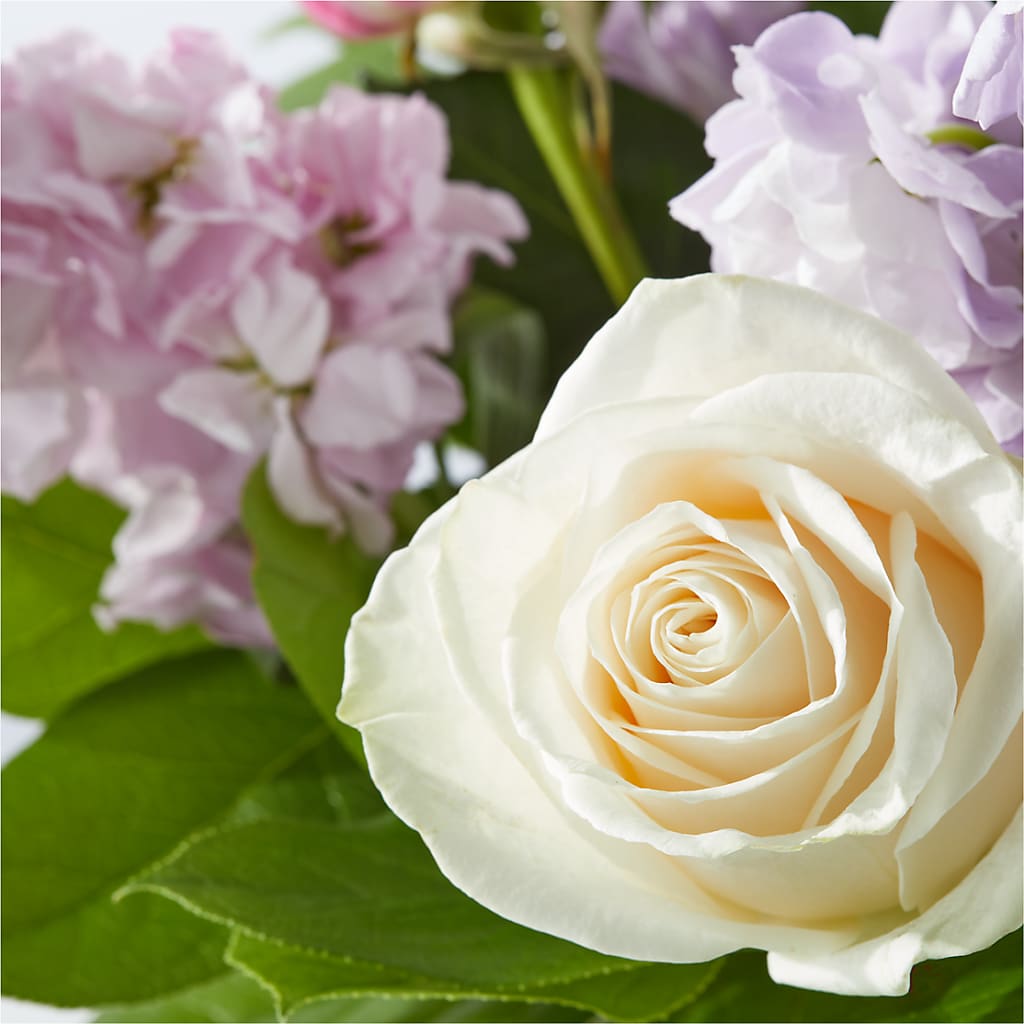 Springtime Spritz Bouquet –  Balloon Creations By Maria And Flower, Wilmington DE