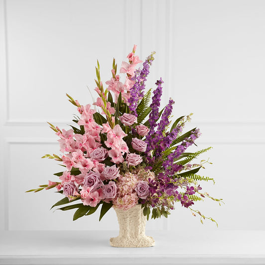 Flowing Garden Arrangement –  Balloon Creations By Maria And Flower, Wilmington DE