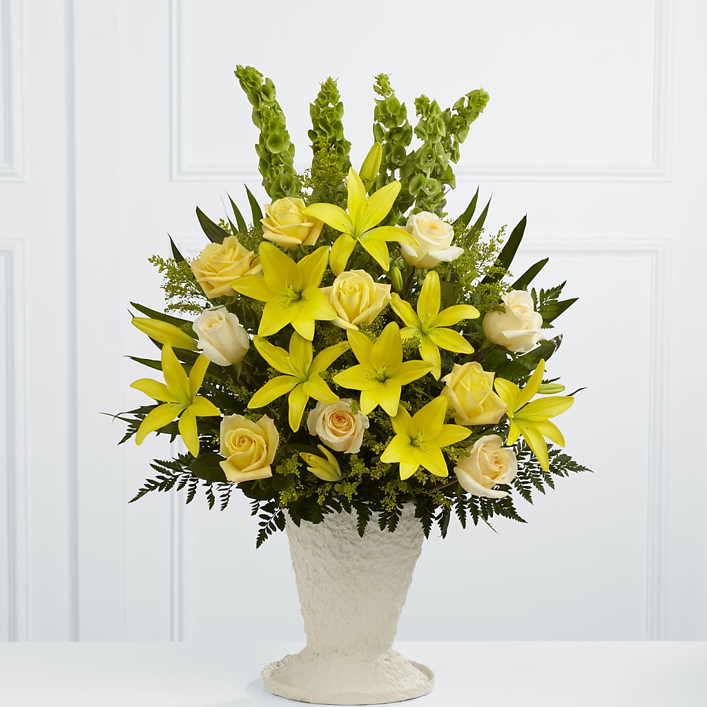 Golden Memories Arrangement –  Balloon Creations By Maria And Flower, Wilmington DE