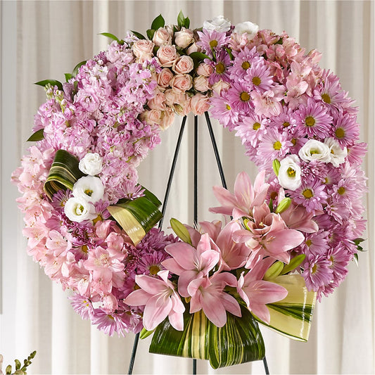 Gift of Warmth Wreath –  Balloon Creations By Maria And Flower, Wilmington DE