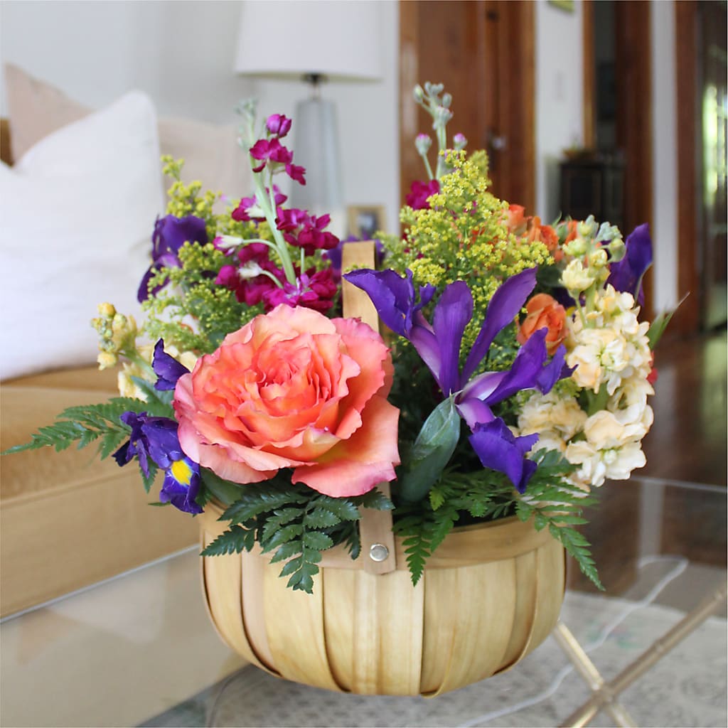 Garden of Life Basket –  Balloon Creations By Maria And Flower, Wilmington DE