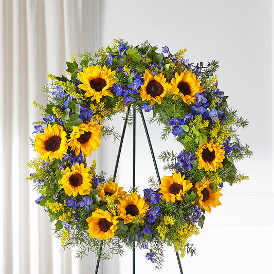 Bright Rays Wreath –  Balloon Creations By Maria And Flower, Wilmington DE