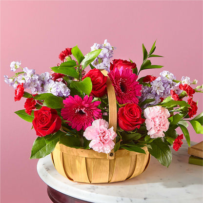 Pink Picnic Basket –  Balloon Creations By Maria And Flower, Wilmington DE