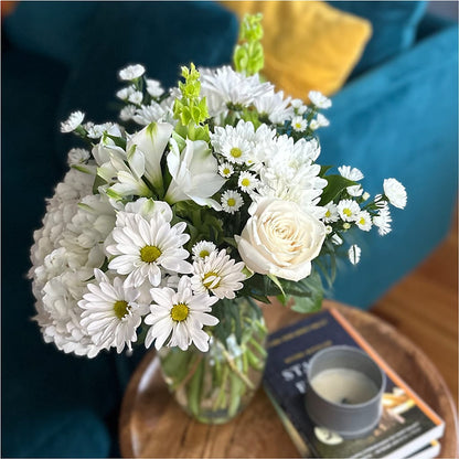 Classic Ivory – A Florist Original –  Balloon Creations By Maria And Flower, Wilmington DE