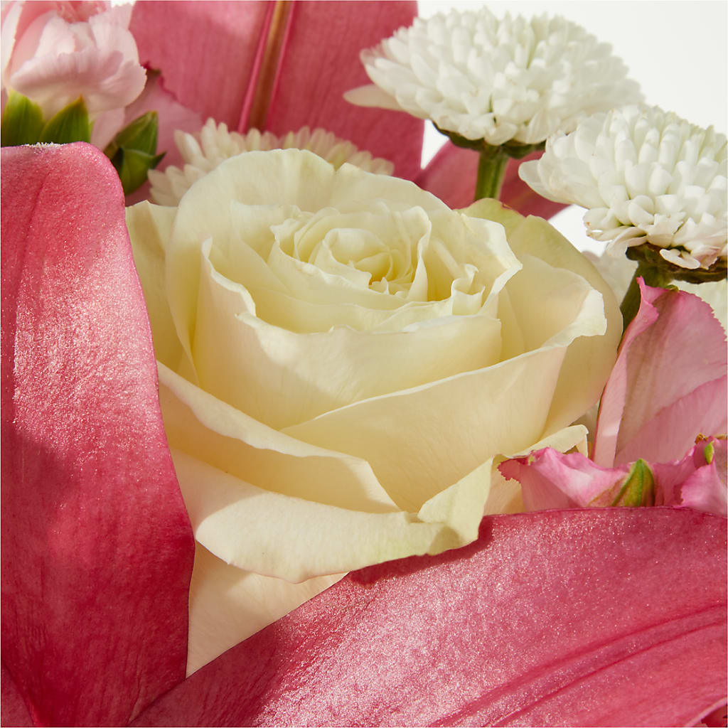 Piece of Cake Bouquet –  Balloon Creations By Maria And Flower, Wilmington DE