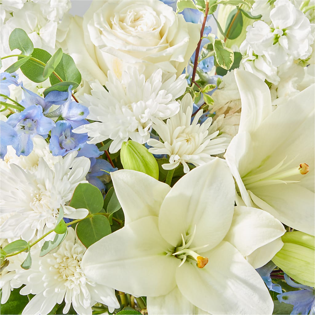 Peace of Mind Bouquet –  Balloon Creations By Maria And Flower, Wilmington DE
