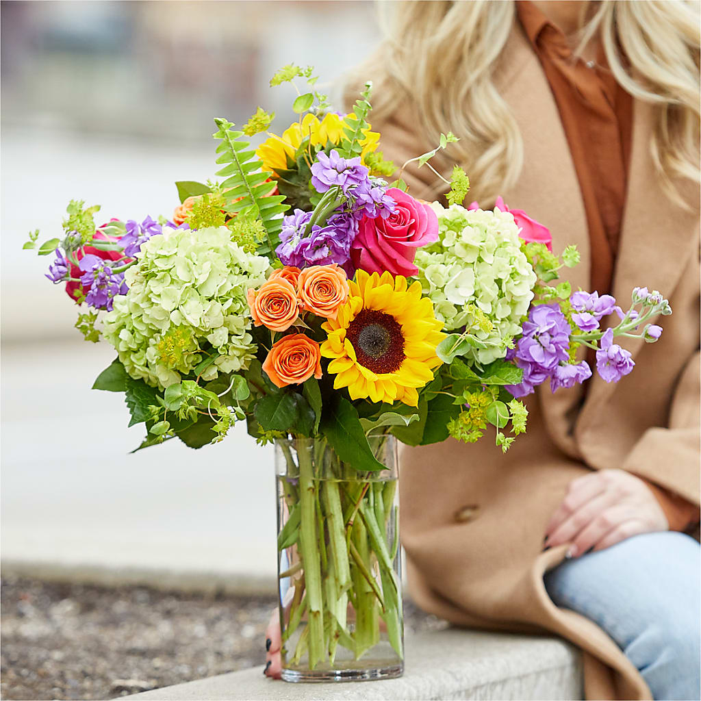 Vibrant Greetings Bouquet –  Balloon Creations By Maria And Flower, Wilmington DE