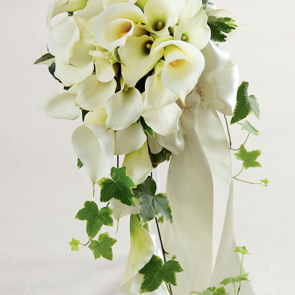 White Chapel Bouquet –  Balloon Creations By Maria And Flower, Wilmington DE