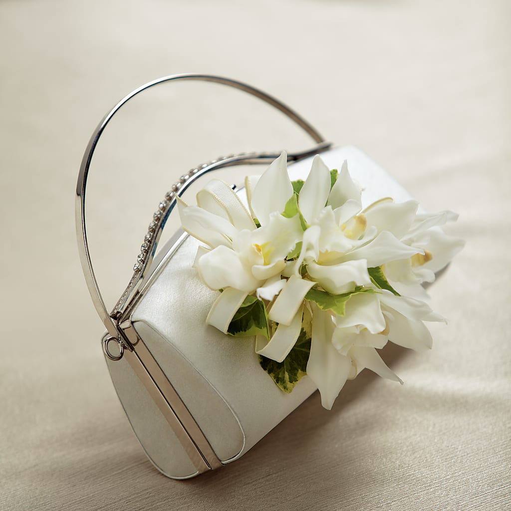 White Purse Decor –  Balloon Creations By Maria And Flower, Wilmington DE