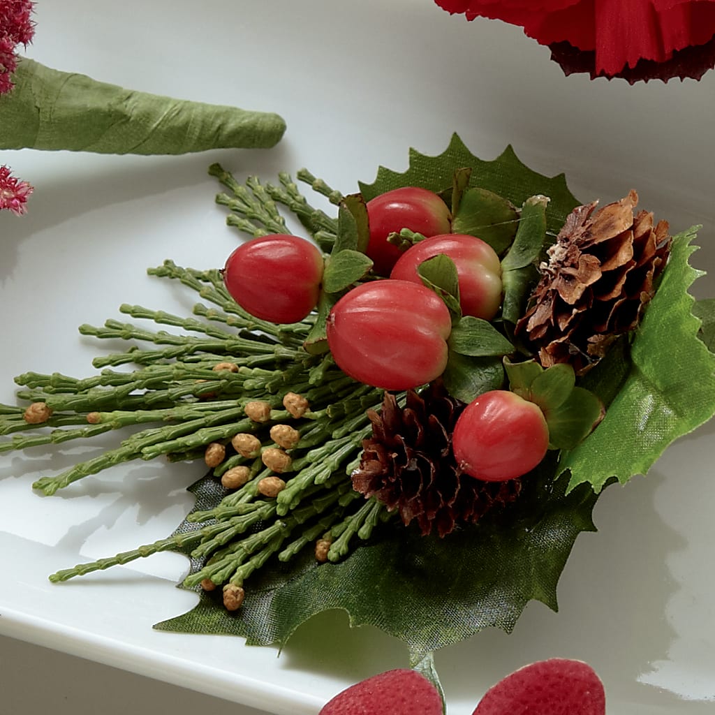 Red Berry Boutonniere –  Balloon Creations By Maria And Flower, Wilmington DE