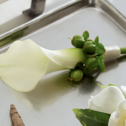 White Calla Boutonniere –  Balloon Creations By Maria And Flower, Wilmington DE